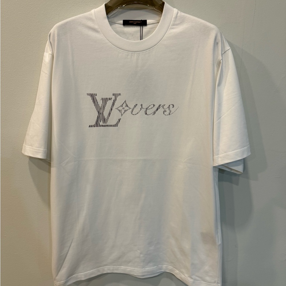 Louis Vuitton White LVovers Logo Short Sleeve Tee - Men's
